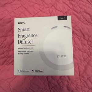 Pura Smart Fragrance Diffuser